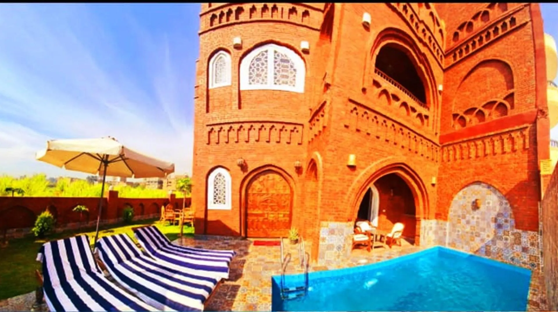 Luxor Tower Villa