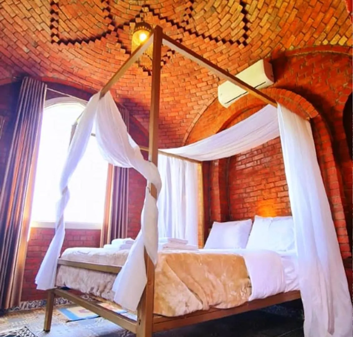 Luxor Tower Villa